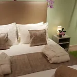 D´hôtes Léonie&restaurant Bed & Breakfast 4*
