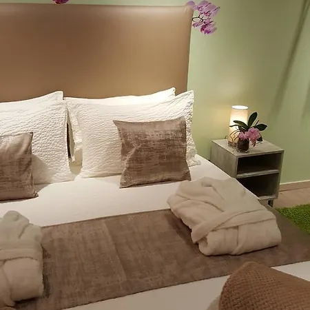 D'hotes Leonie & Restaurant Frühstückspension 4*